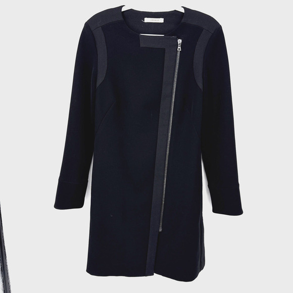 J Brand Coat Sz 6 Sleek Corpcore Basic Minimalist Timeless Capsule Quiet Luxury - Picture 1 of 8